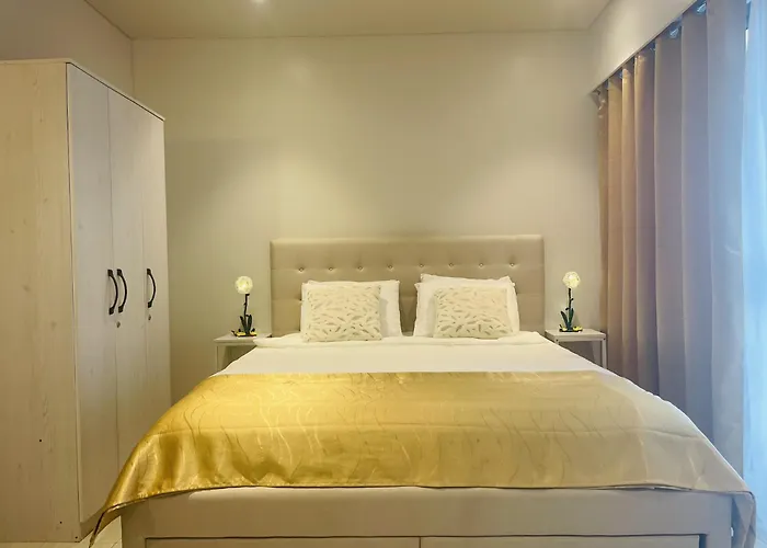 Aparthotel At Tambuli Near Airport In Cebu Lapu-Lapu City